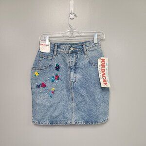Jordache skirt  Girlfriend floral embroidered denim mini skirt size 9/10 New